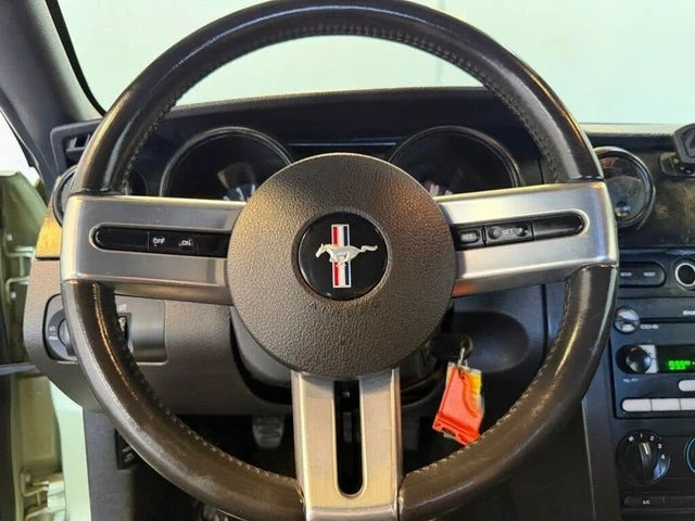 2005 Ford S197 Mustang GT - Image 11 of 19