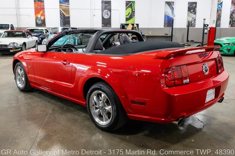 2005 Ford S197 Mustang GT - Image 5 of 20