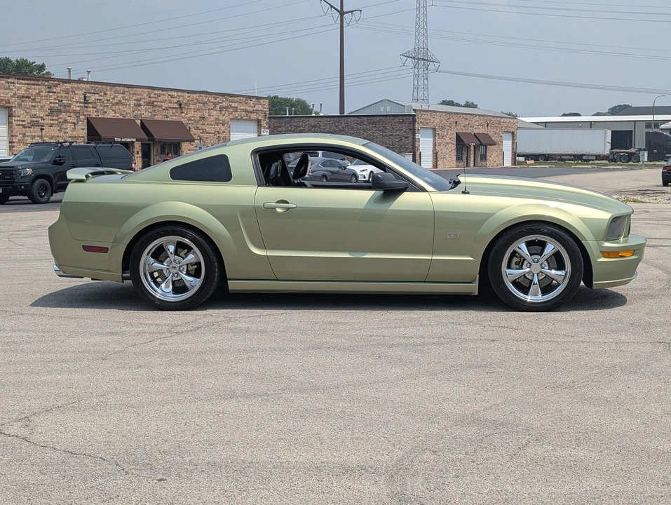 2005 Ford S197 Mustang GT - Image 15 of 24