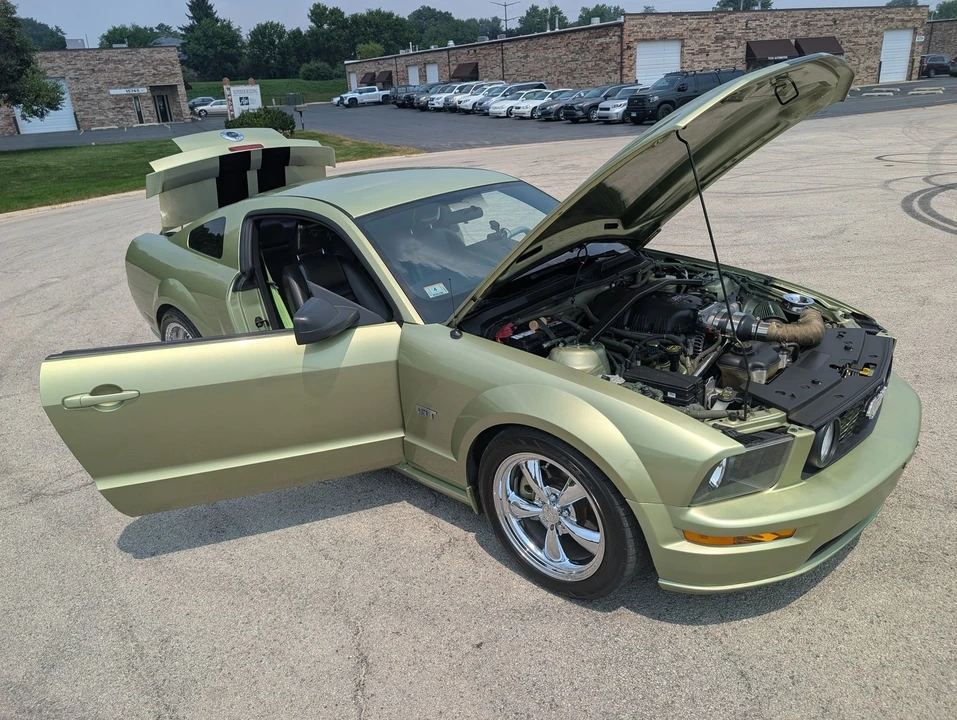 2005 Ford S197 Mustang GT - Image 5 of 24