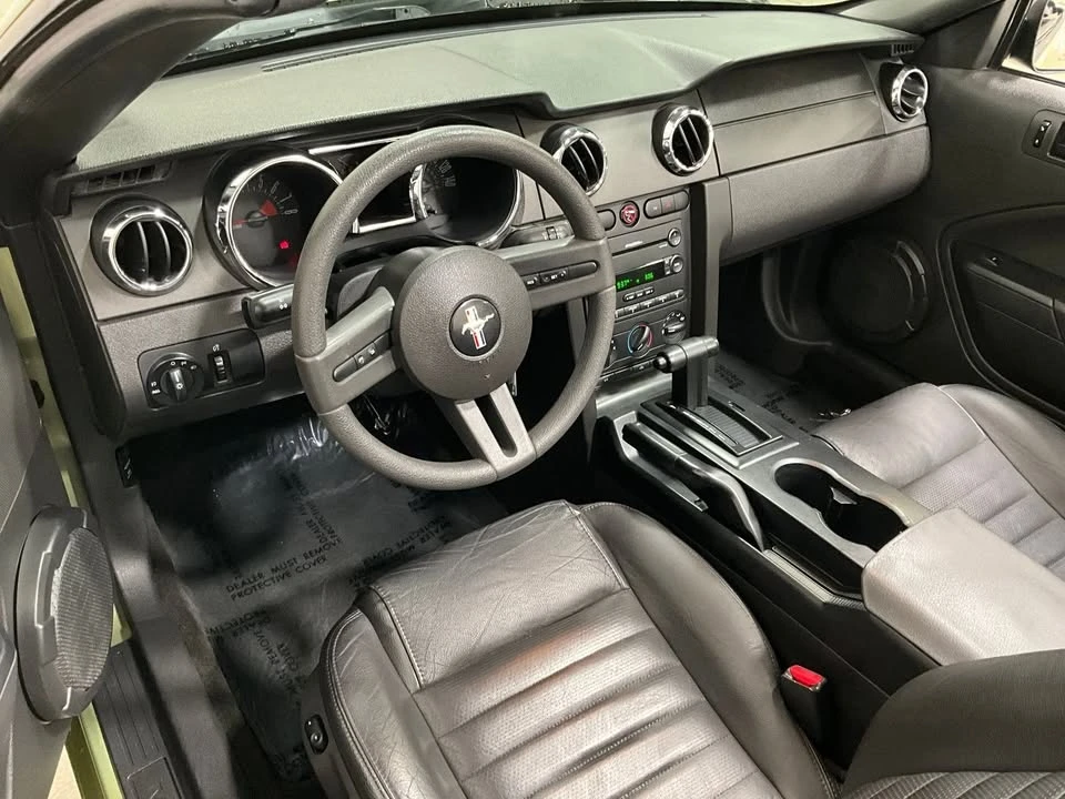 2005 Ford S197 Mustang GT - Image 7 of 14