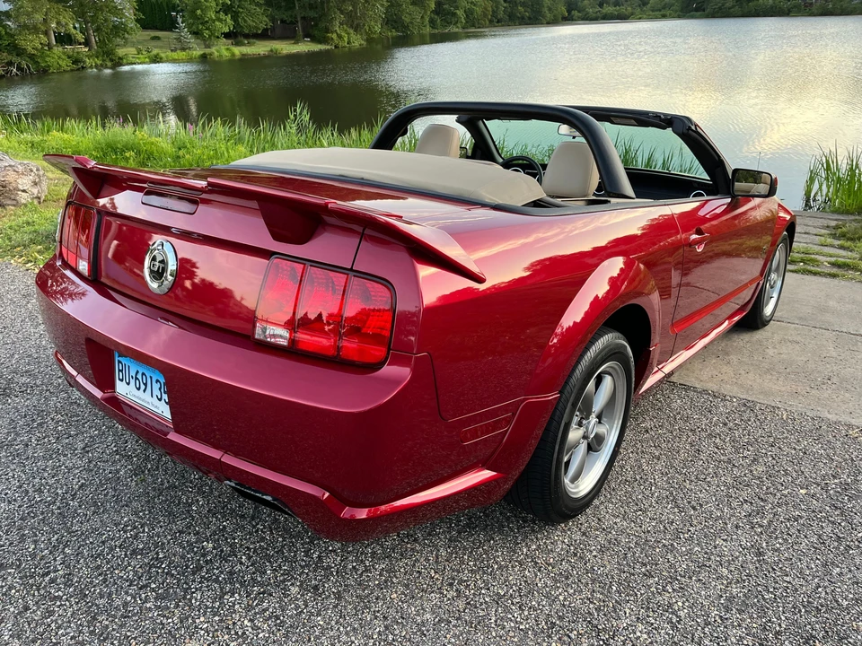 2005 Ford S197 Mustang - Image 16 of 31