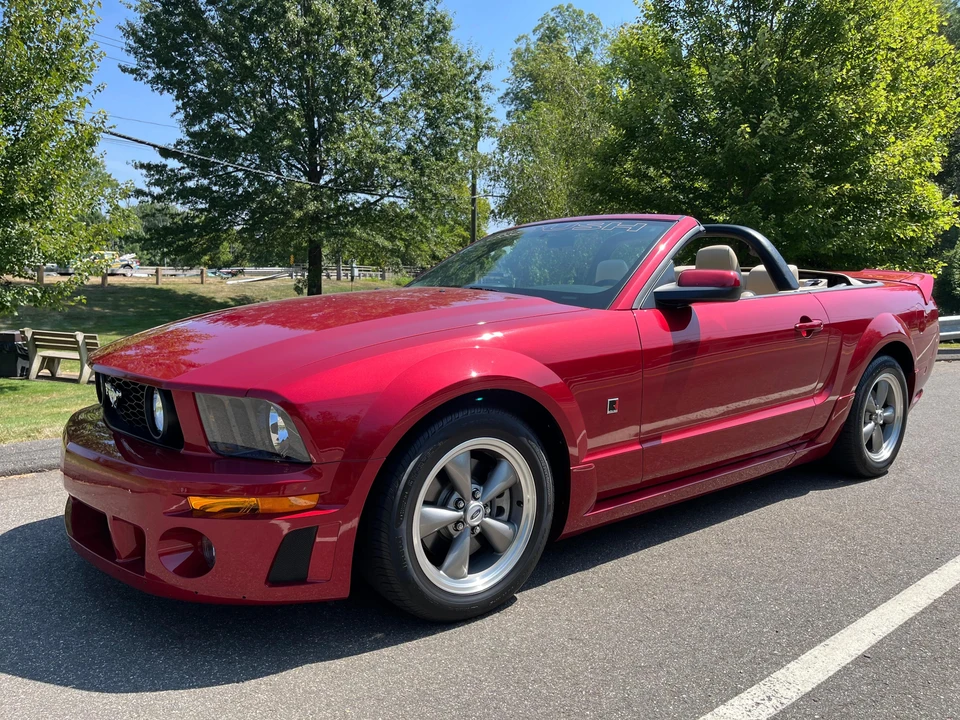 2005 Ford S197 Mustang - Image 8 of 31
