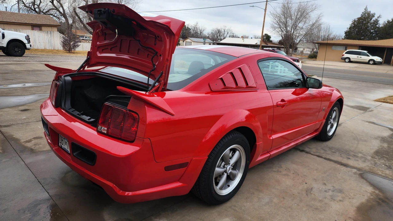 2005 Ford S197 Mustang - Image 22 of 31