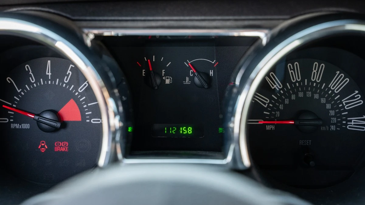 2005 Ford S197 Mustang - Image 24 of 30