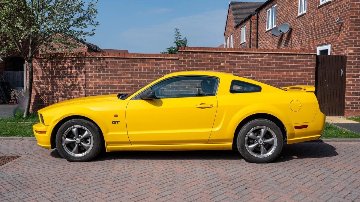 2005 Ford S197 Mustang - Image 8 of 30
