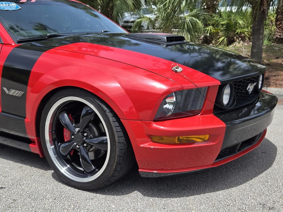 2005 Ford S197 Mustang GT - Image 10 of 31