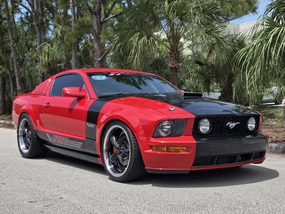 2005 Ford S197 Mustang GT - Image 2 of 31