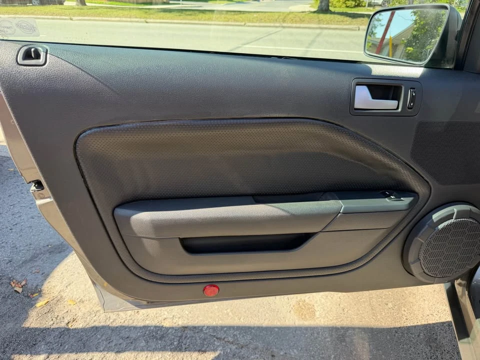 2005 Ford S197 Mustang GT - Image 16 of 17