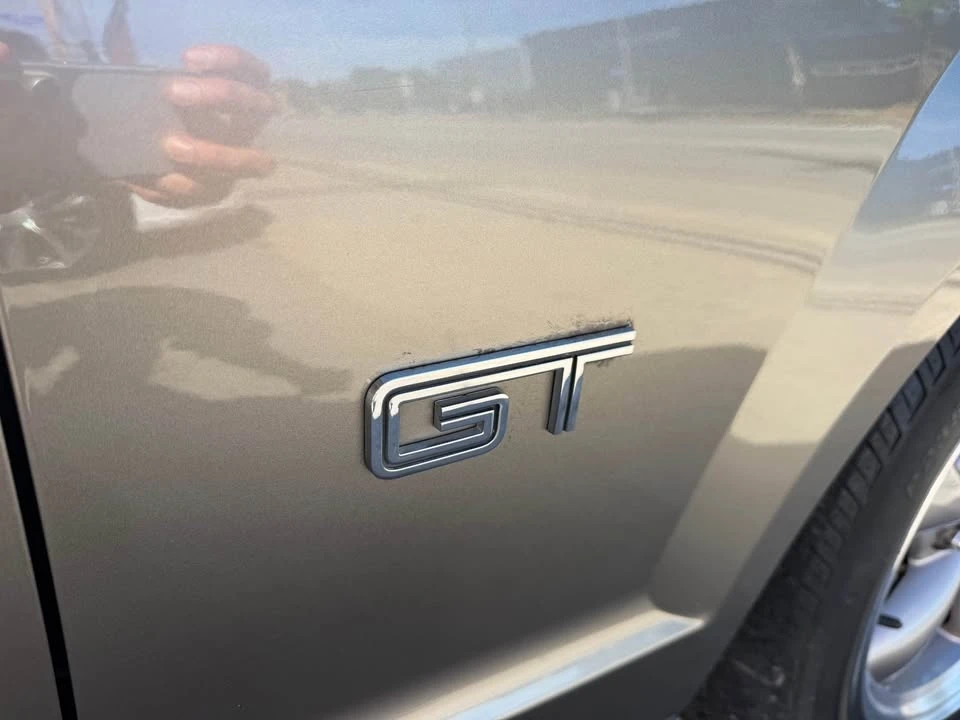 2005 Ford S197 Mustang GT - Image 10 of 17