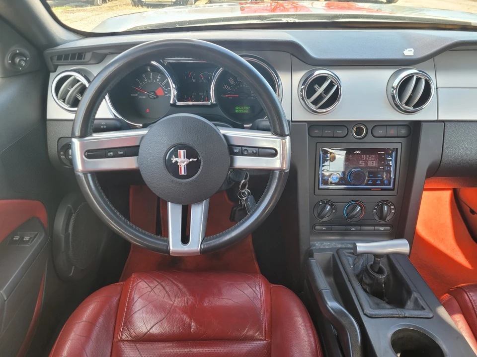 2005 Ford S197 Mustang GT - Image 24 of 31