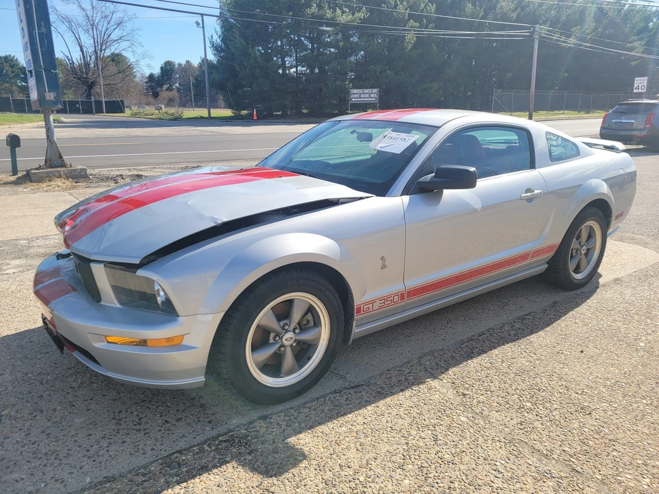 2005 Ford S197 Mustang GT - Image 2 of 31