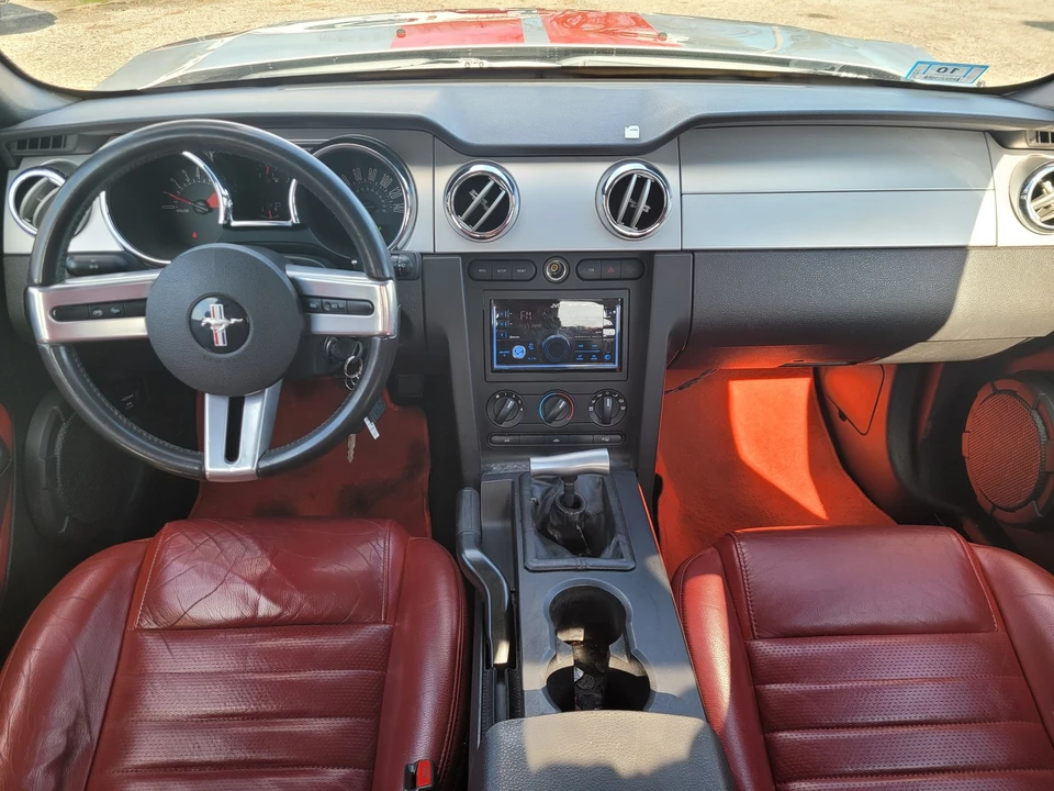2005 Ford S197 Mustang GT - Image 10 of 31