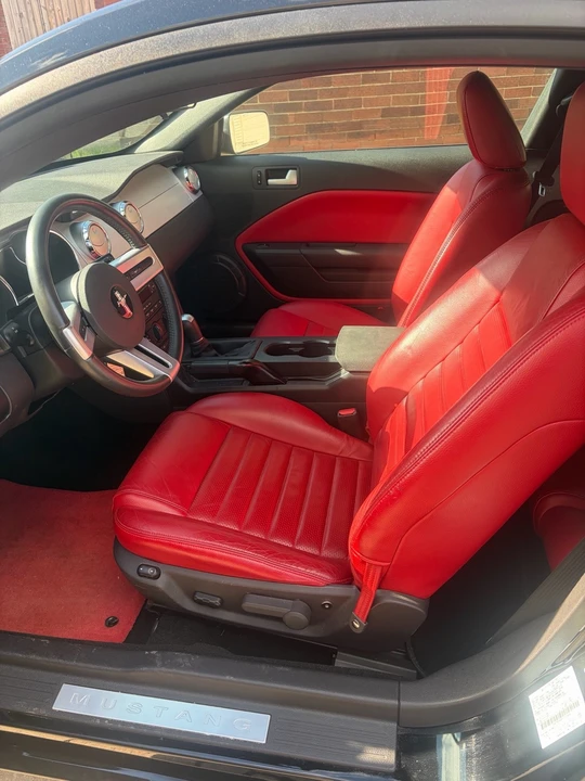 2005 Ford S197 Mustang GT - Image 11 of 16