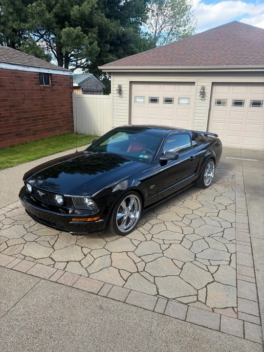 2005 Ford S197 Mustang GT - Image 3 of 16