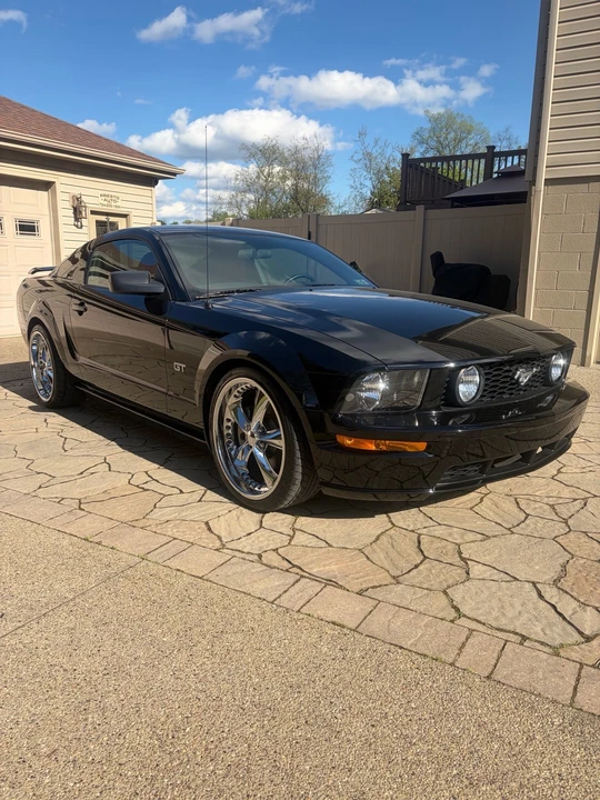 2005 Ford S197 Mustang GT - Image 9 of 16