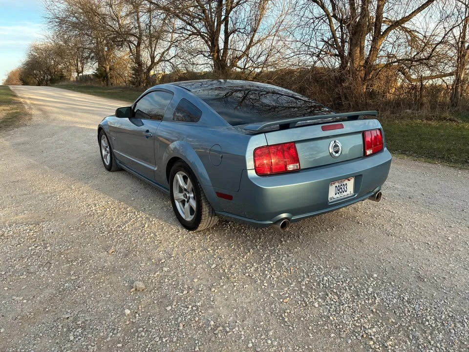 2005 Ford S197 Mustang GT - Image 6 of 7