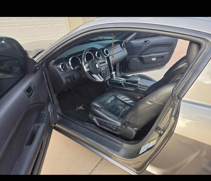 2005 Ford S197 Mustang GT - Image 6 of 11