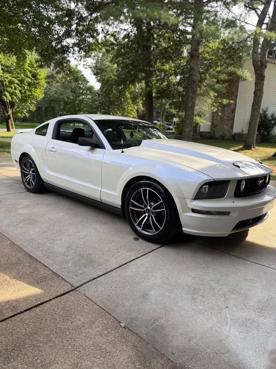 2005 Ford S197 Mustang GT - Image 6 of 7