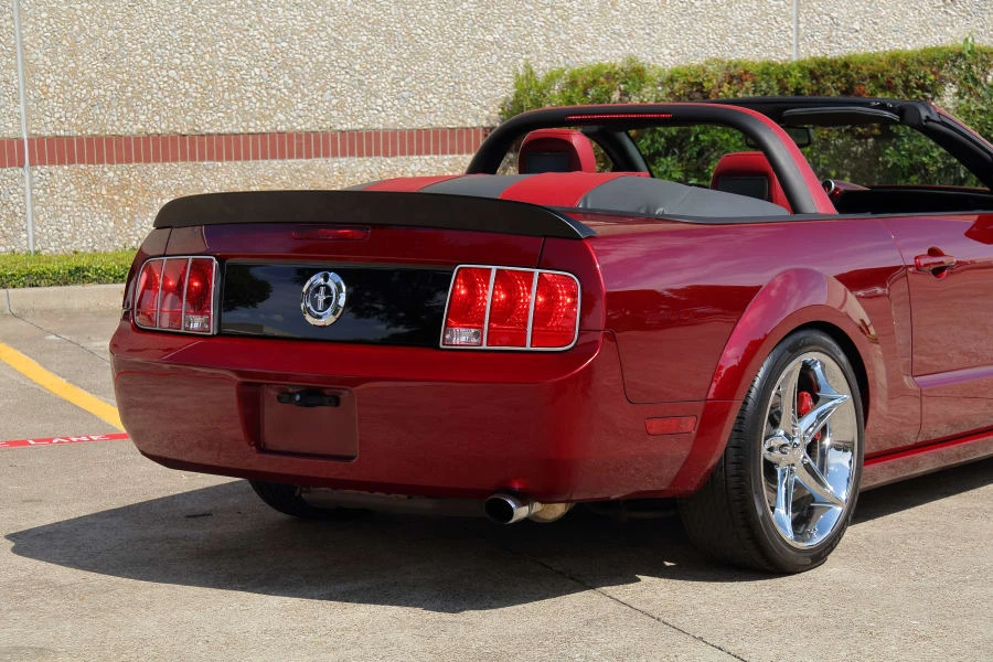 2005 Ford S197 Mustang - Image 18 of 31
