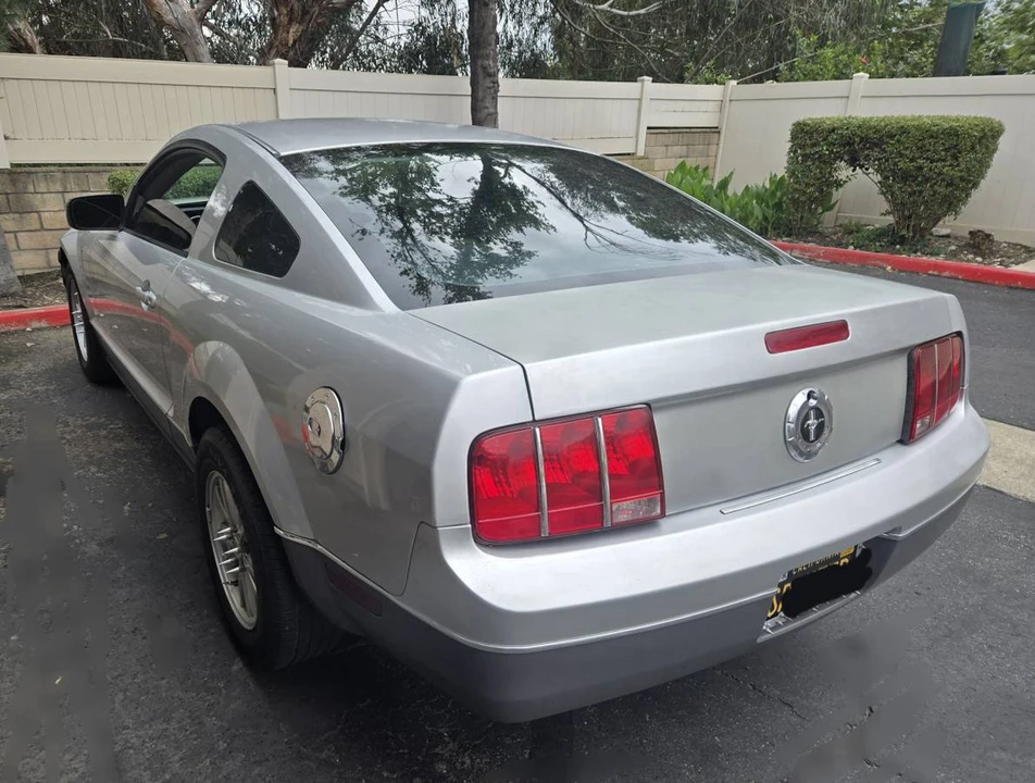 2005 Ford S197 Mustang - Image 13 of 18