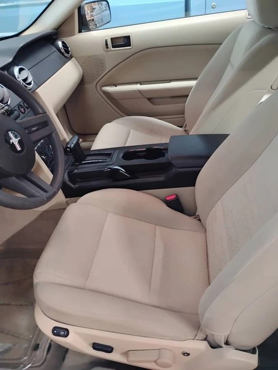 2005 Ford S197 Mustang - Image 9 of 11