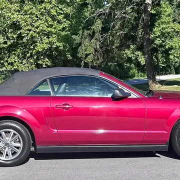 2005 Ford Mustang Convertible