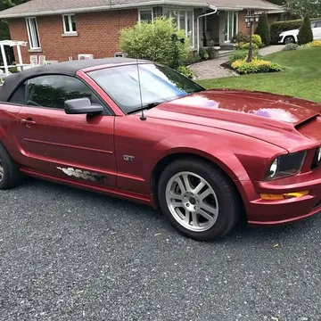 2005 Ford Mustang GT Convertible