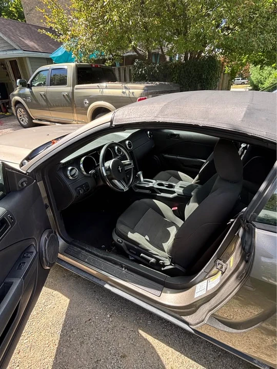 2005 Ford S197 Mustang - Image 3 of 8