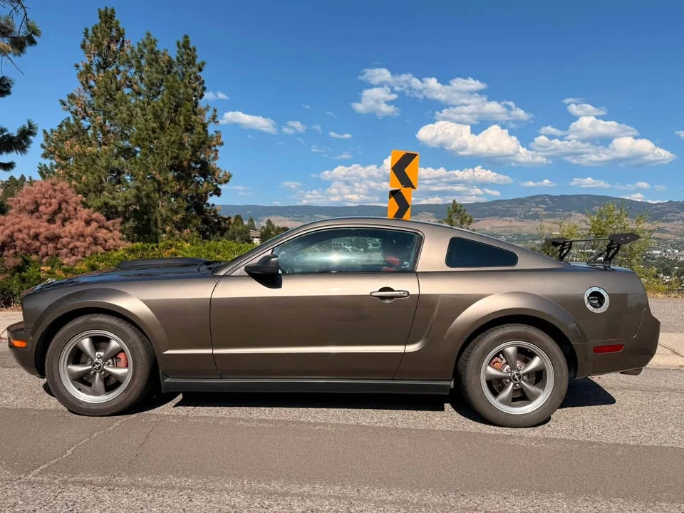 2005 Ford S197 Mustang - Image 2 of 8