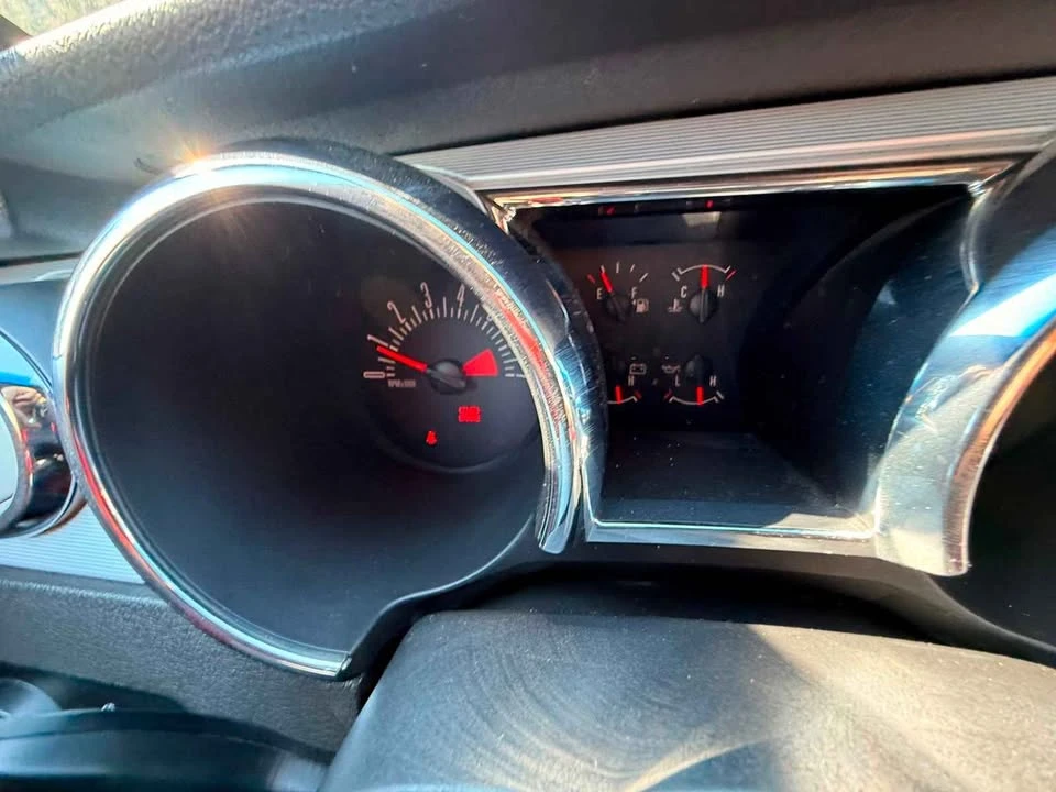 2005 Ford S197 Mustang - Image 12 of 16