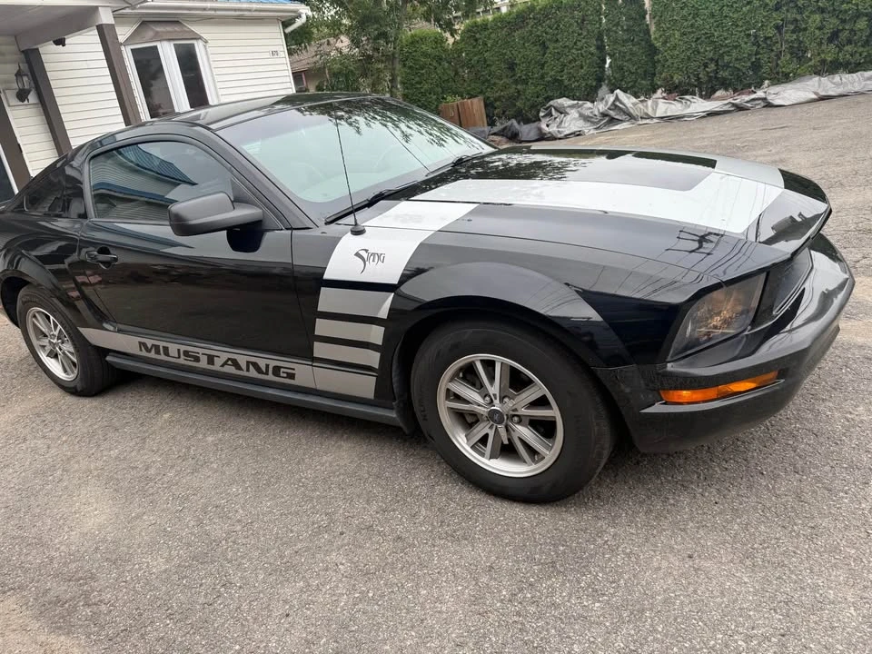 2005 Ford S197 Mustang - Image 2 of 14