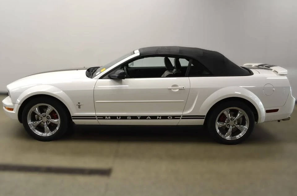 2005 Ford S197 Mustang - Image 2 of 16