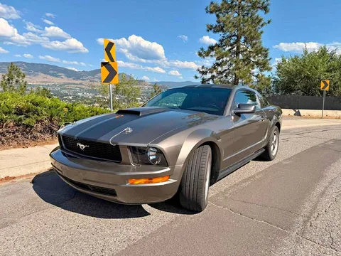 2005 Ford Mustang
