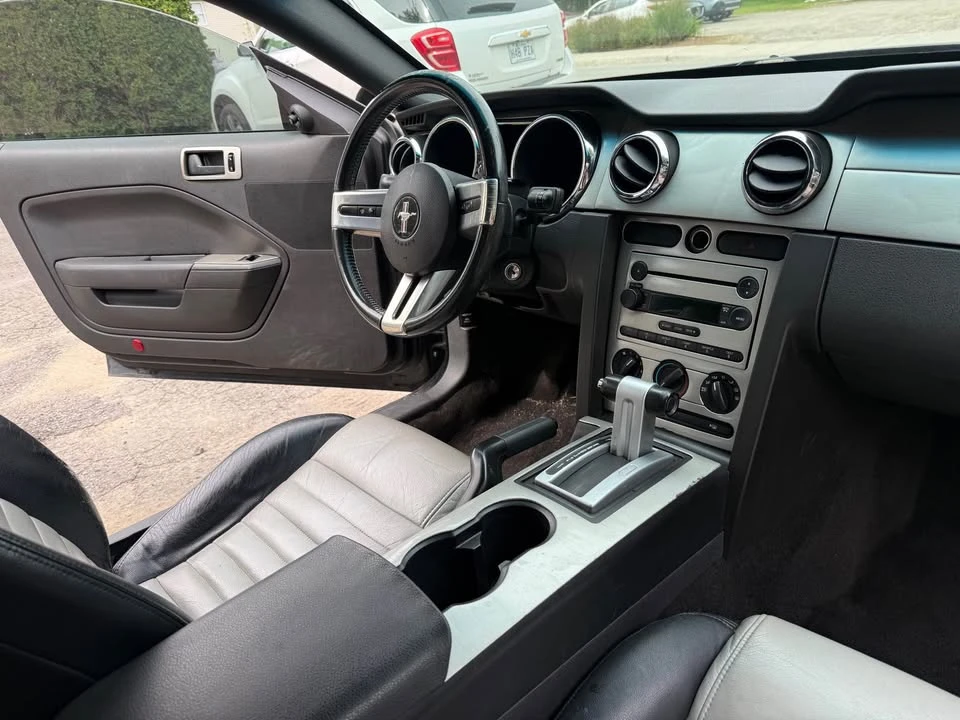 2005 Ford S197 Mustang - Image 9 of 14