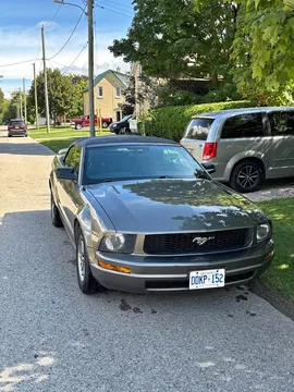 2005 Ford Mustang Convertible