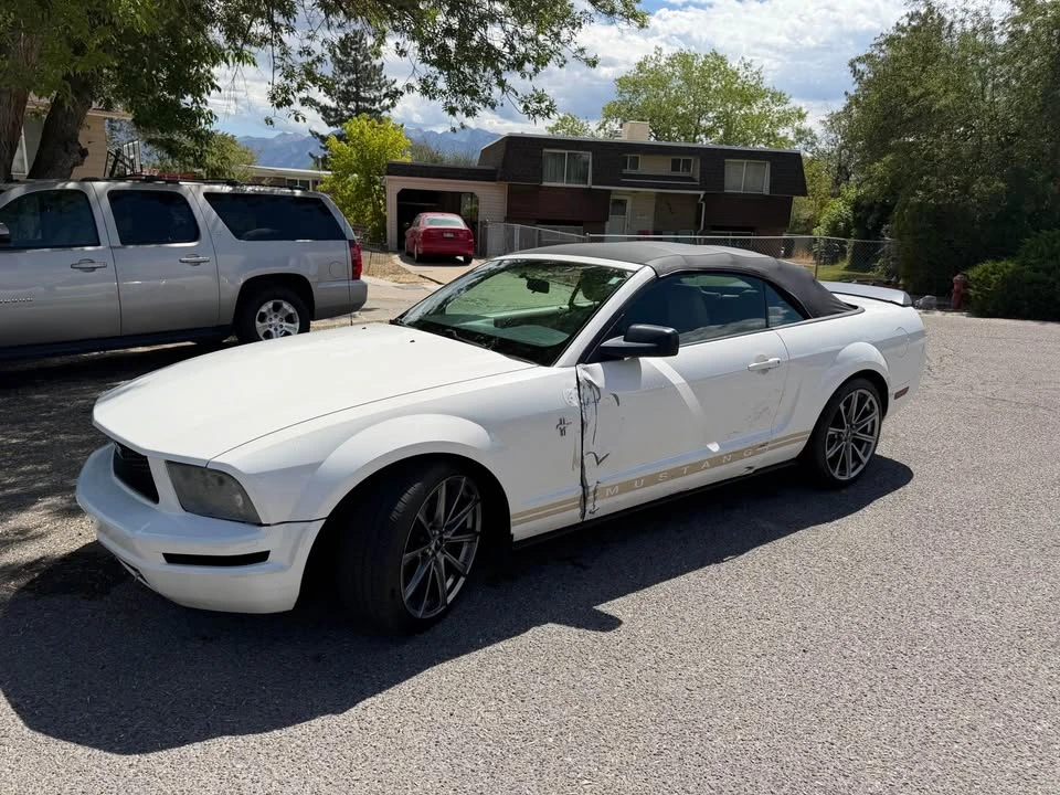2005 Ford S197 Mustang - Image 8 of 11
