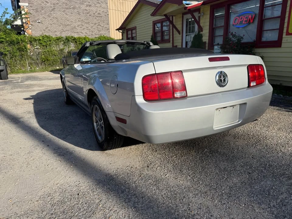 2005 Ford S197 Mustang - Image 7 of 20
