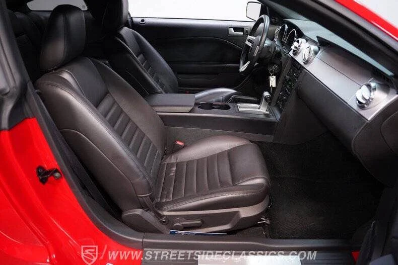 2005 Ford S197 Mustang - Image 10 of 16
