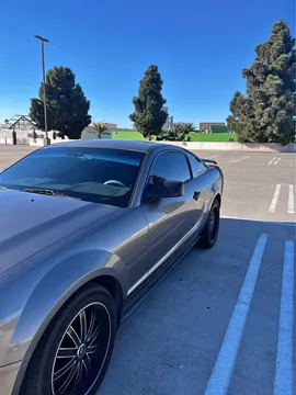 2005 Ford Mustang Normal