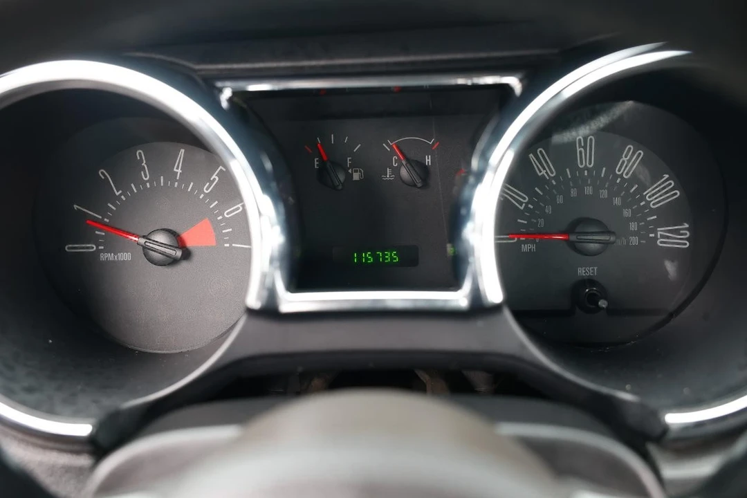 2005 Ford S197 Mustang - Image 25 of 31