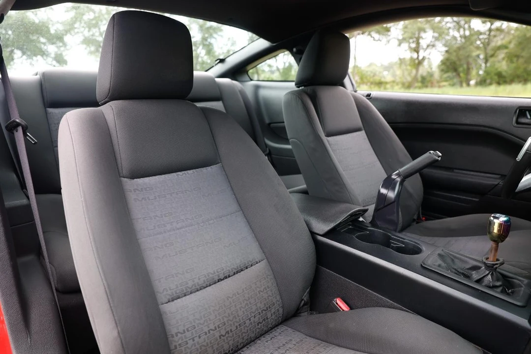 2005 Ford S197 Mustang - Image 18 of 31