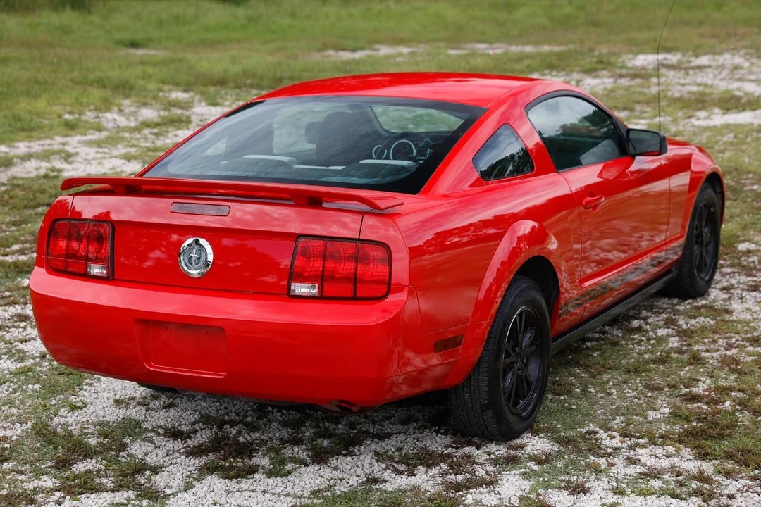 2005 Ford S197 Mustang - Image 11 of 31