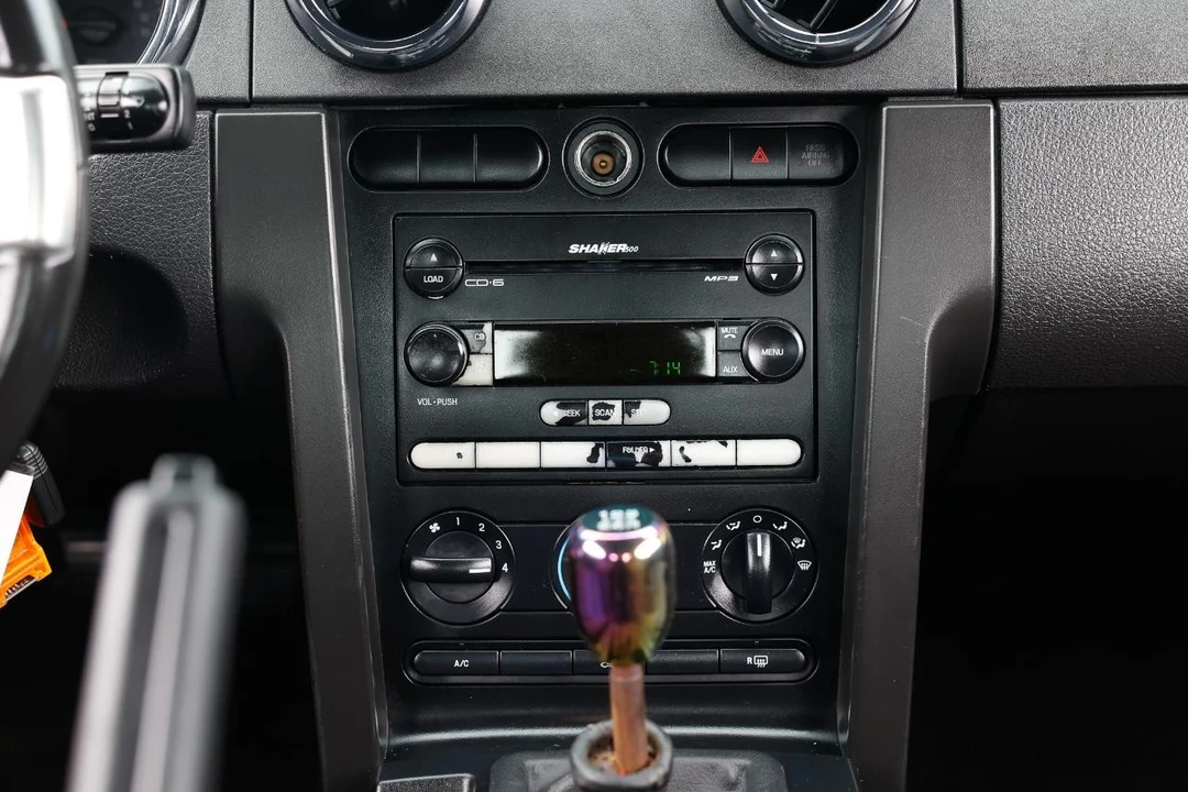 2005 Ford S197 Mustang - Image 30 of 31