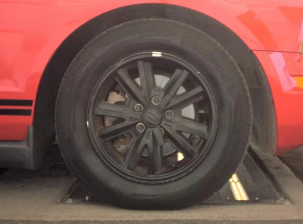 2005 Ford S197 Mustang - Image 7 of 13