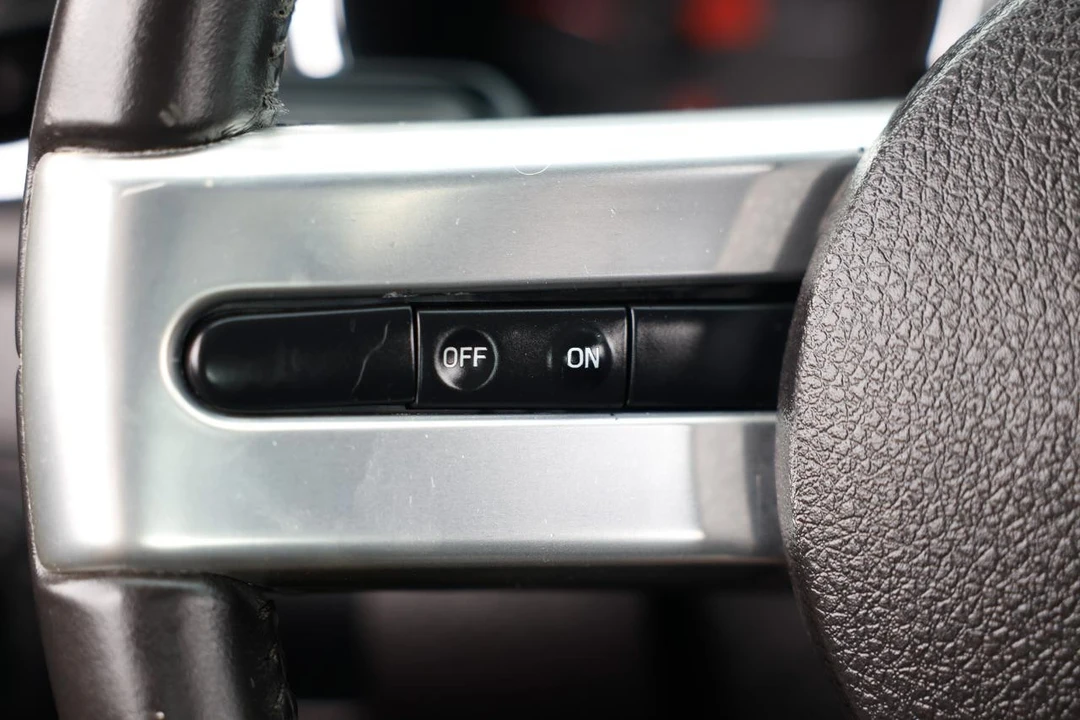 2005 Ford S197 Mustang - Image 23 of 31