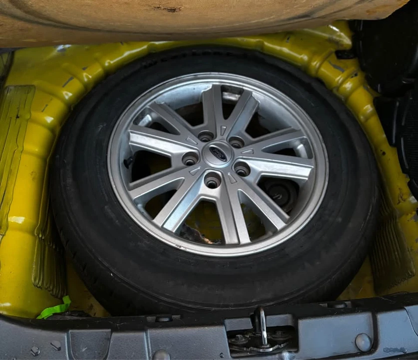 2005 Ford S197 Mustang - Image 9 of 9