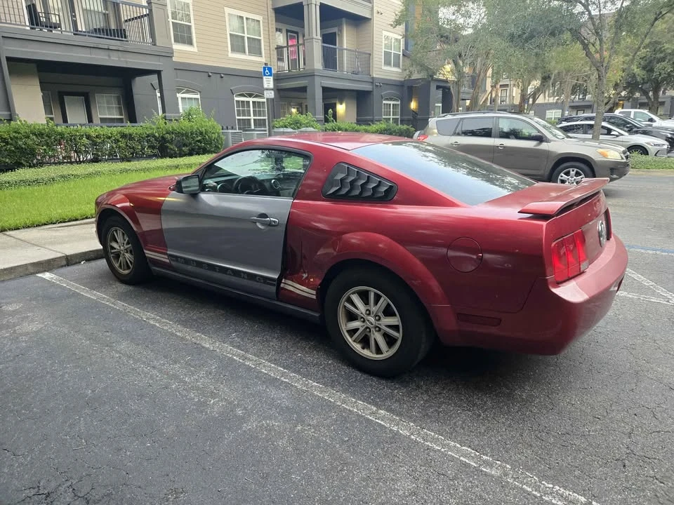 2005 Ford S197 Mustang - Image 3 of 4