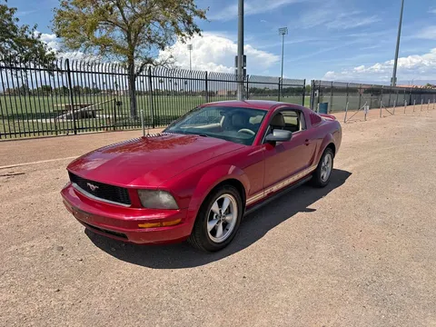 2005 Ford Mustang Premium Coupe 2D