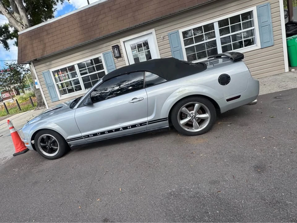 2005 Ford S197 Mustang - Image 7 of 18